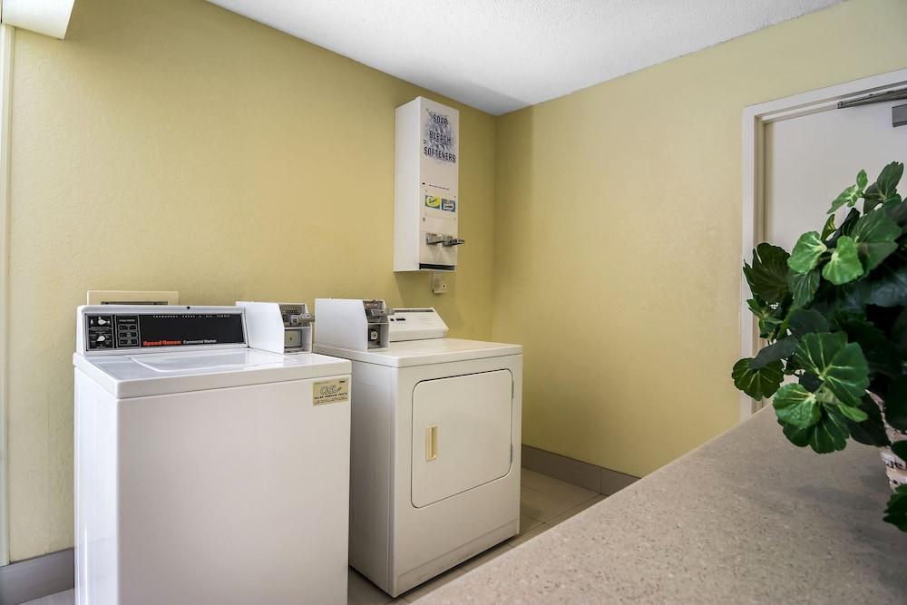 Quality Inn Phenix City Columbus Exterior photo